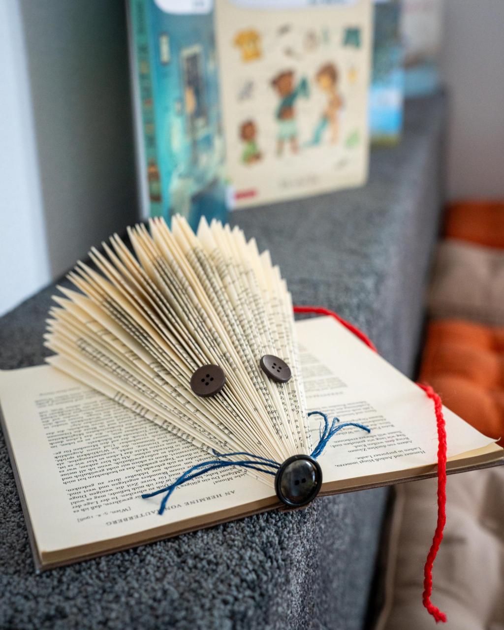 Dekoration Büchermaus